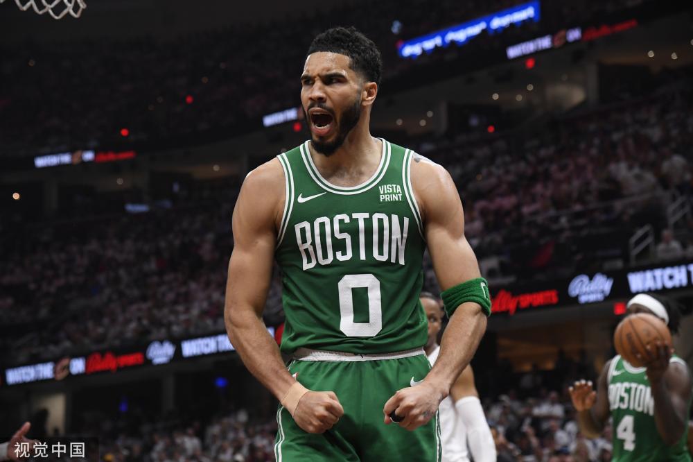 在第三节猛 在第三节猛