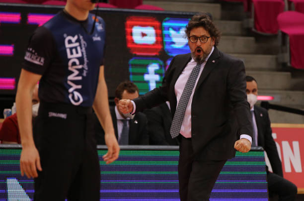 在网球界打 在网球界打